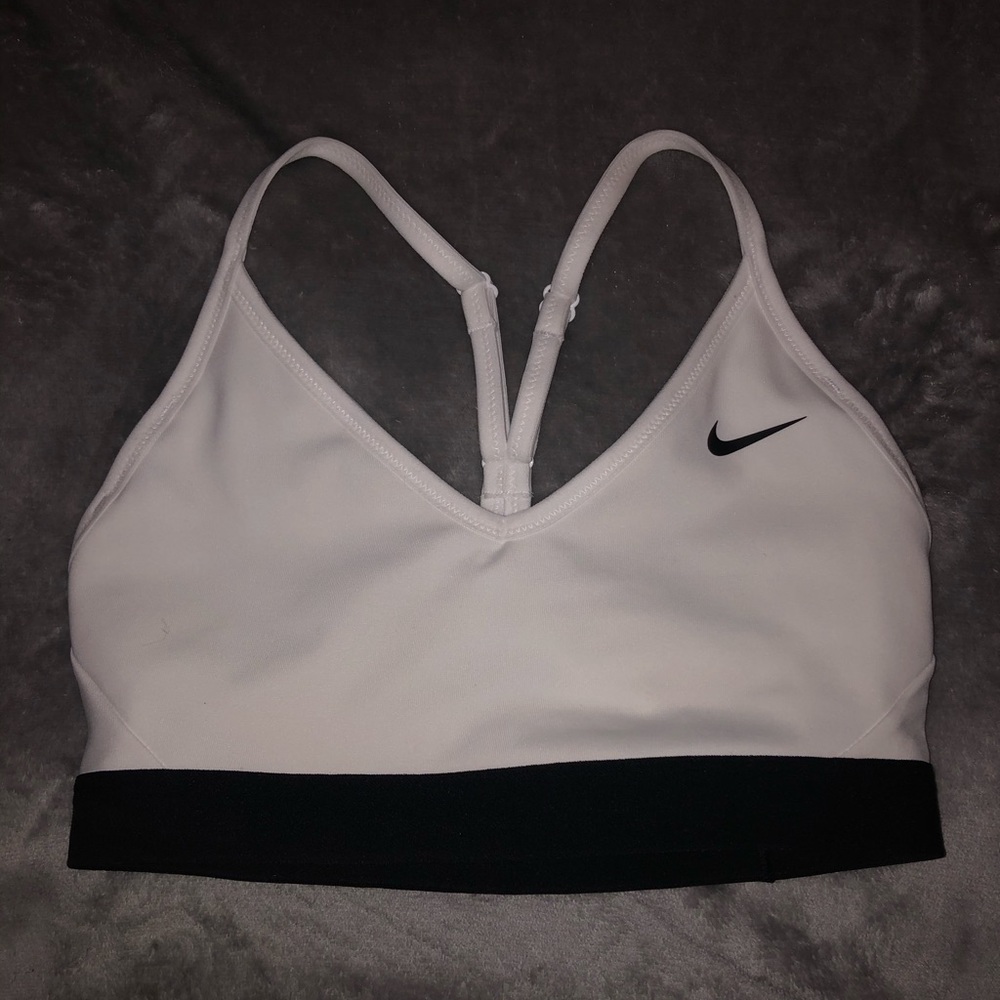 White Nike dri-fit sports bra size S